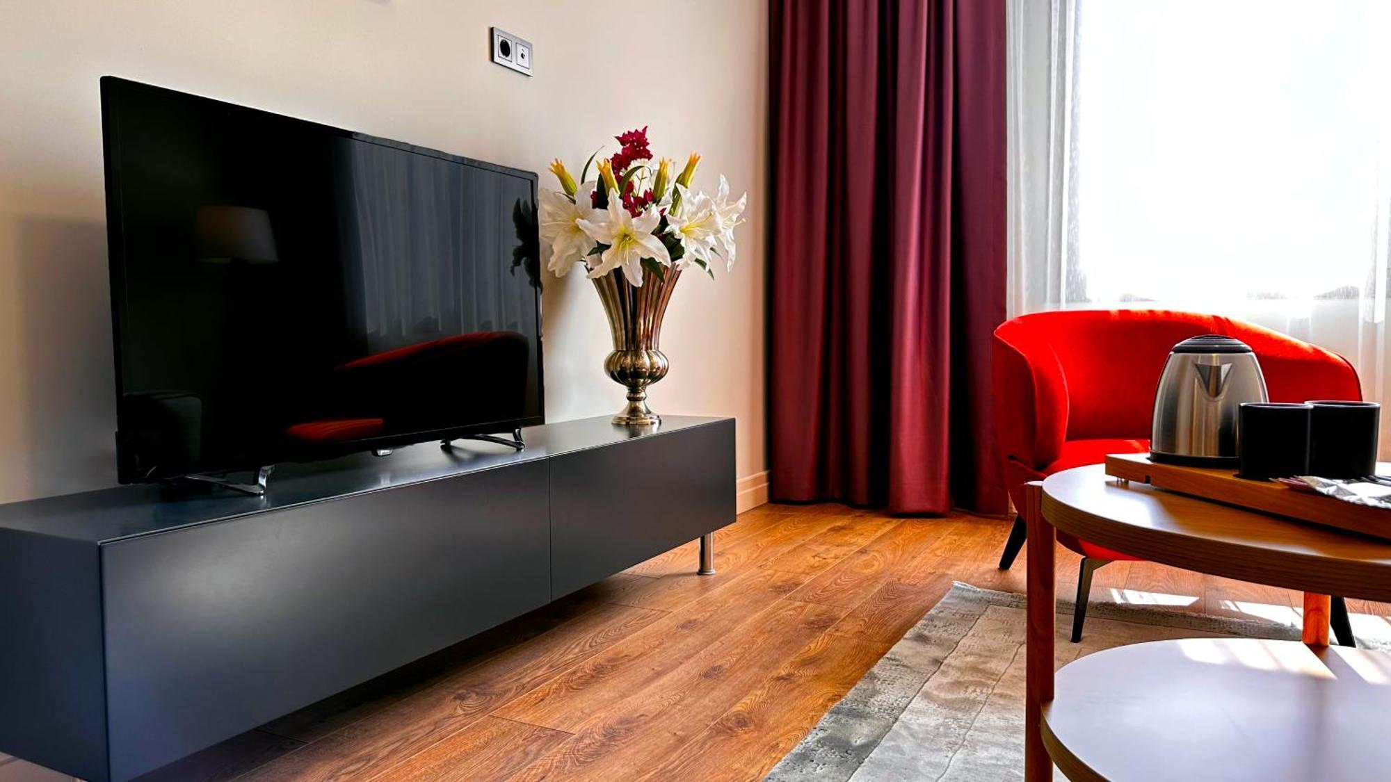 Hotel Frezya - Exclusively Woman Stambuł Zewnętrze zdjęcie